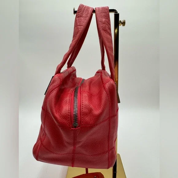 Chanel-Authentic- Caviar Leather Chocolate Bar Cube Shoulder Bag - Coral - Picture 6 of 17